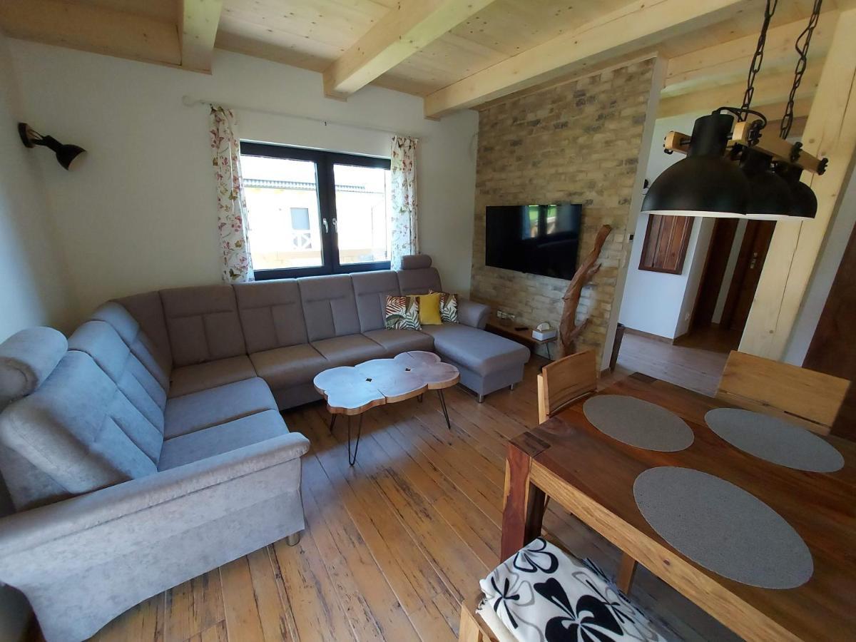 Chalupy Tri Grose Vlasky Bešeňová Exterior foto